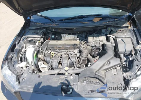 2011 Mitsubishi Lancer Sportback Es z USA, uszkodzony, nr VIN JA32X2HU5BU016129